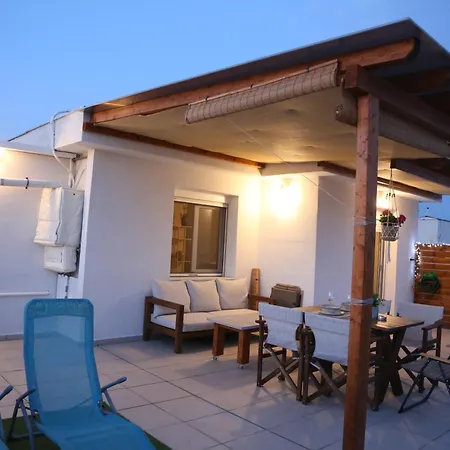 Milla Terrace Apartment