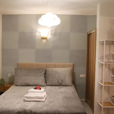 Milla Terrace *