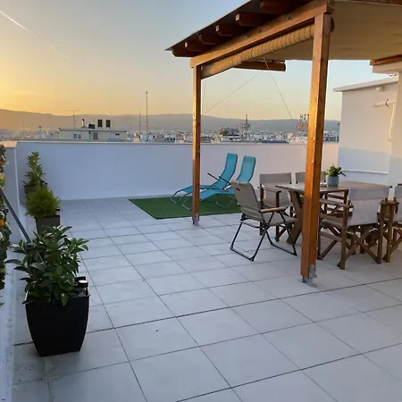 Milla Terrace דירה וולוס